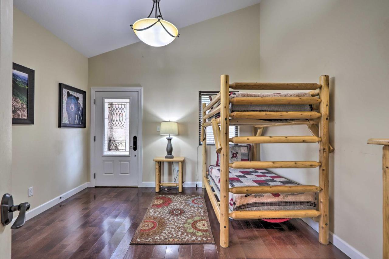 Pet-Friendly Smoky Mountain Retreat With Game Room! เซอเวียร์วีล ภายนอก รูปภาพ