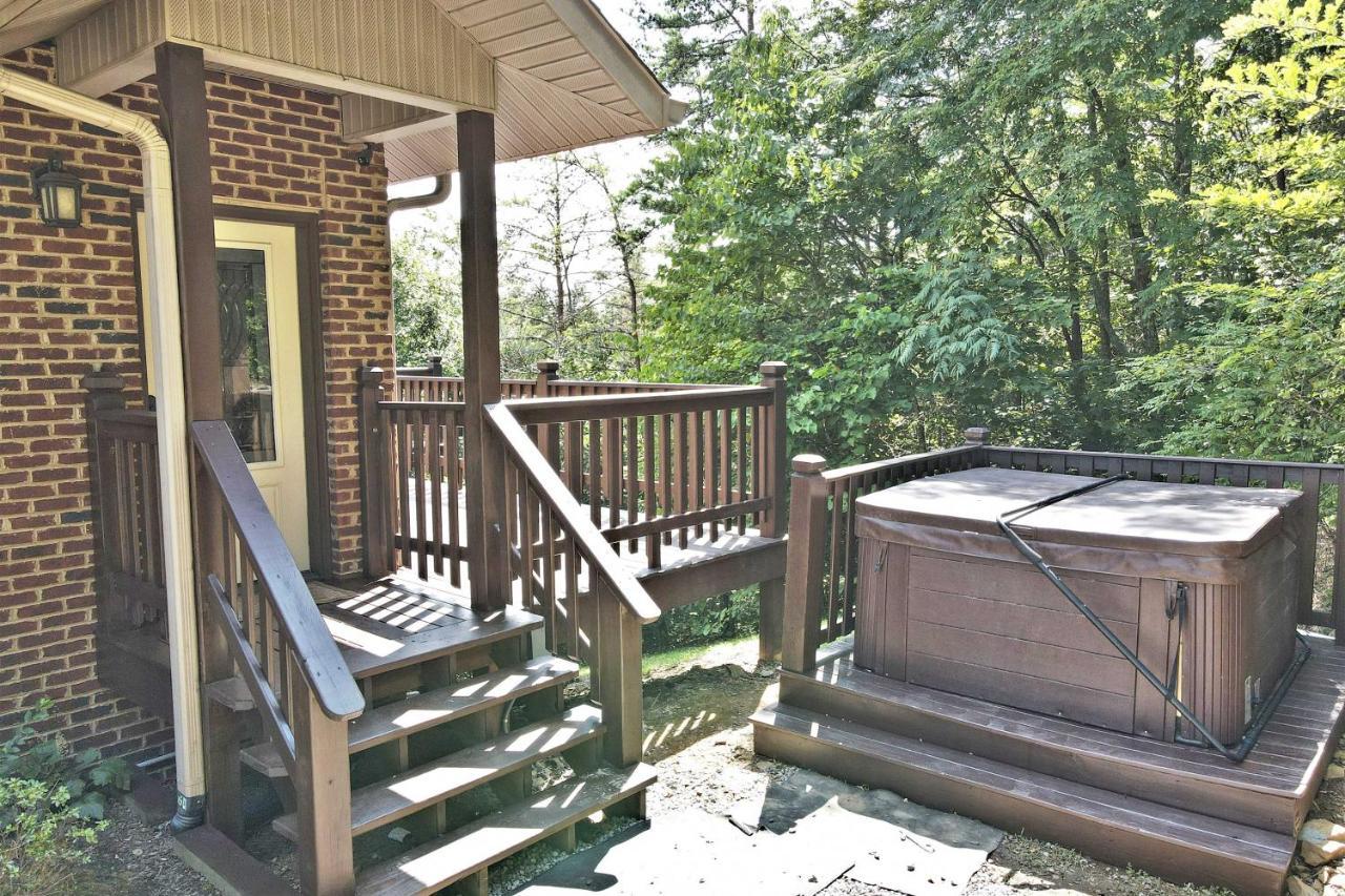 Pet-Friendly Smoky Mountain Retreat With Game Room! เซอเวียร์วีล ภายนอก รูปภาพ
